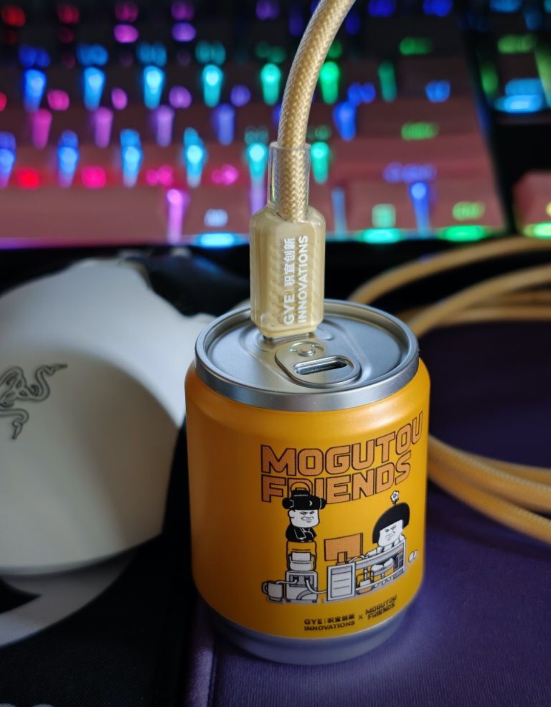 【GaN氮化鎵】迷你豆腐頭65W快充充電器－小巧摺疊插腳、三孔輸出，橙色